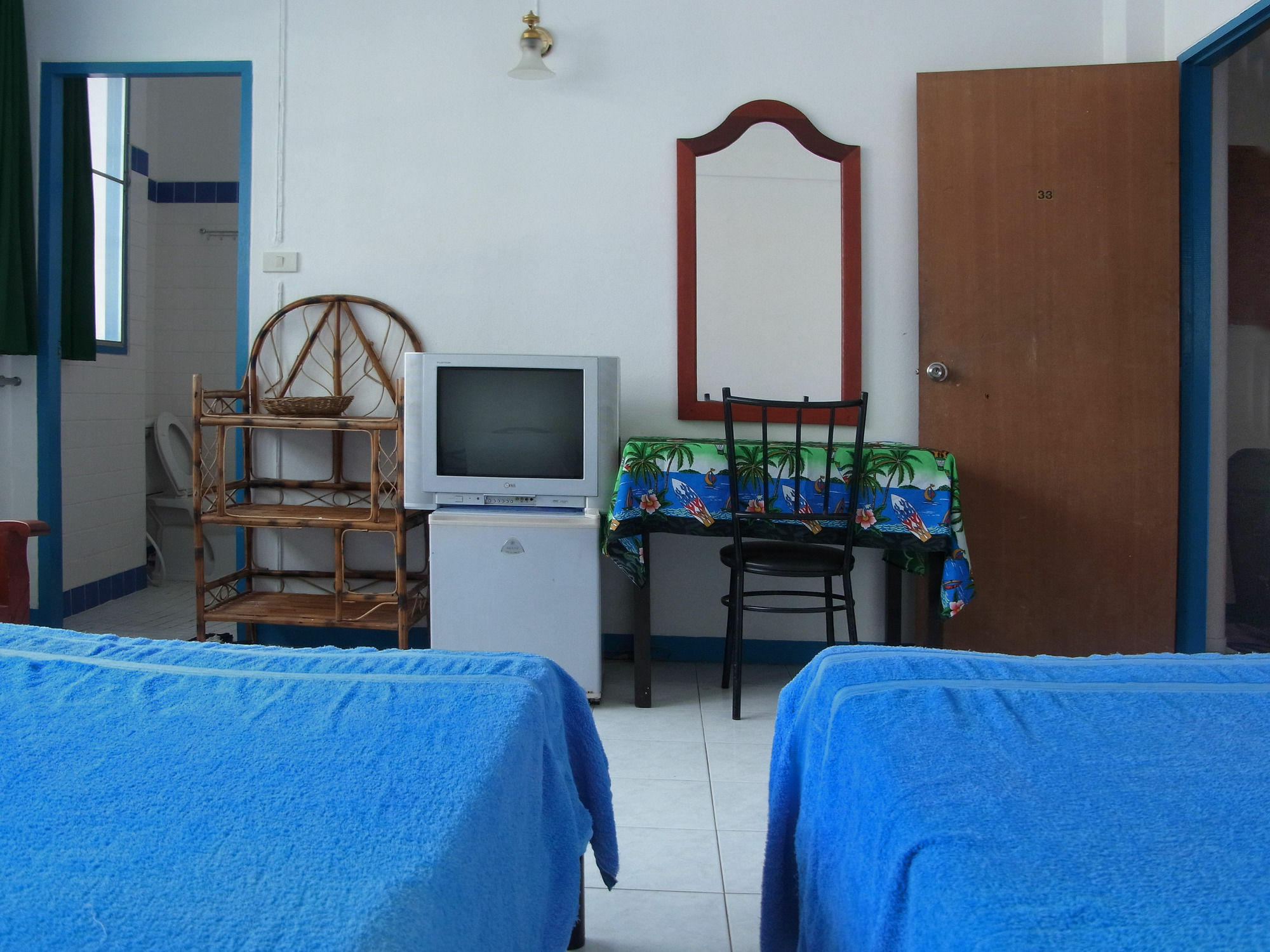 Niku Guesthouse Patong Εξωτερικό φωτογραφία
