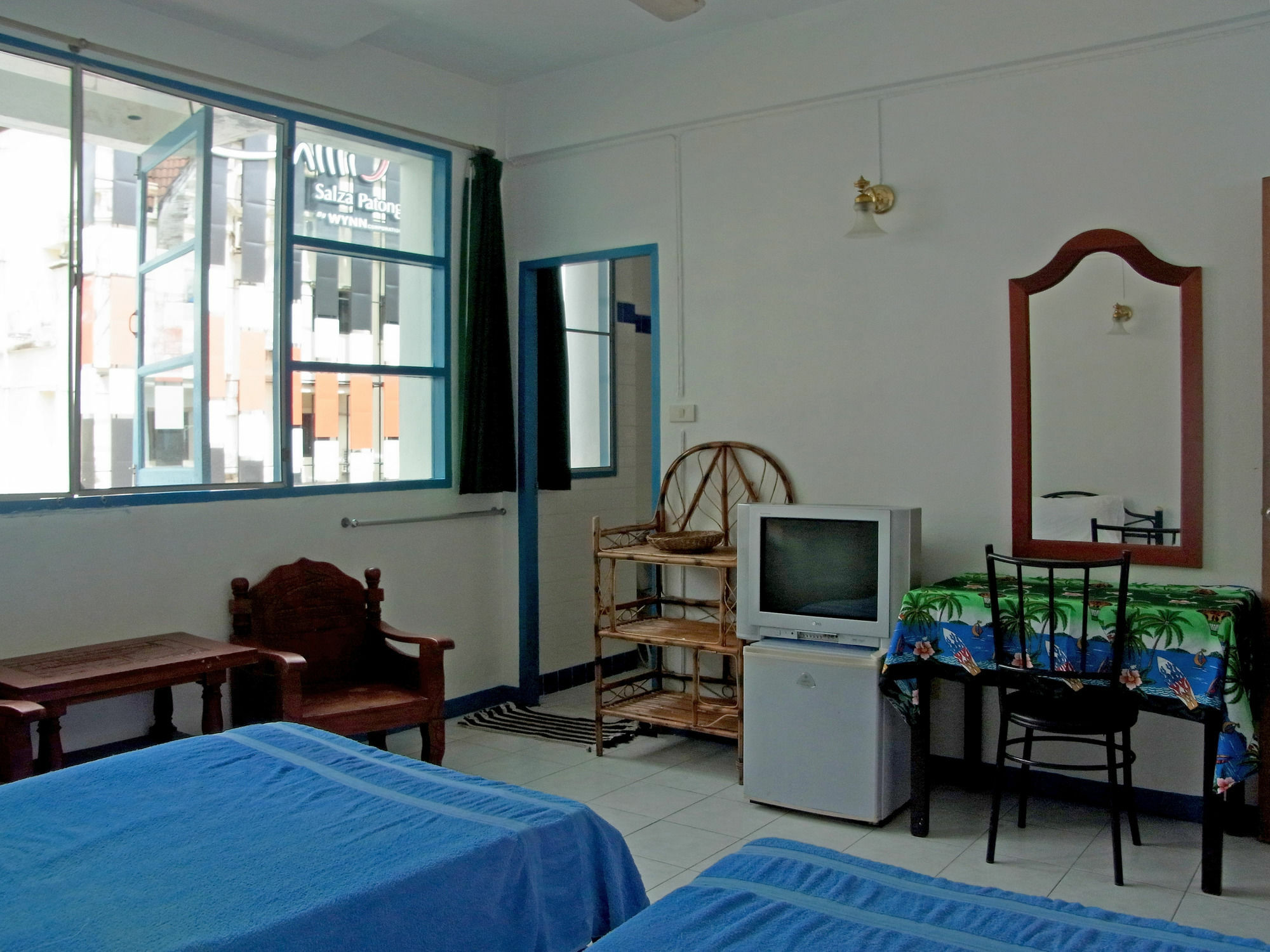 Niku Guesthouse Patong Εξωτερικό φωτογραφία