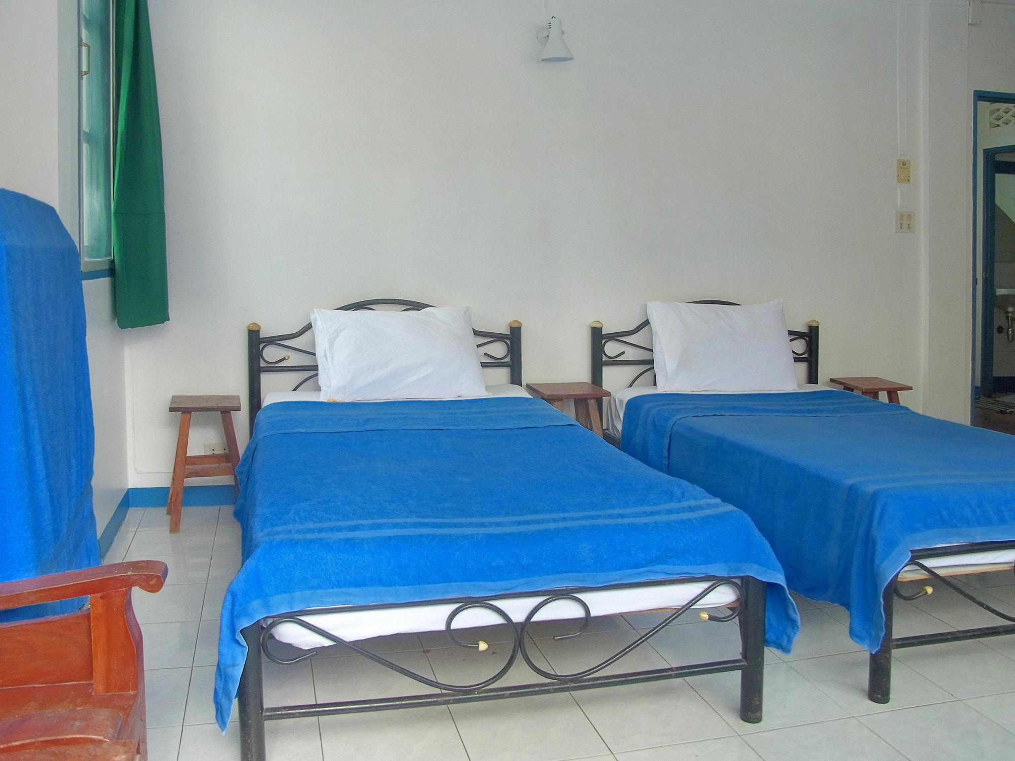 Niku Guesthouse Patong Εξωτερικό φωτογραφία
