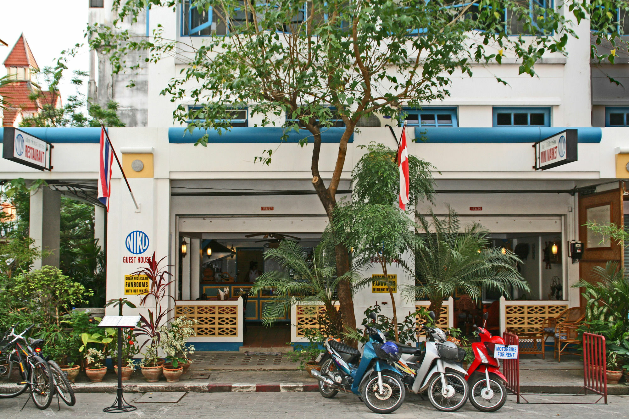 Niku Guesthouse Patong Εξωτερικό φωτογραφία