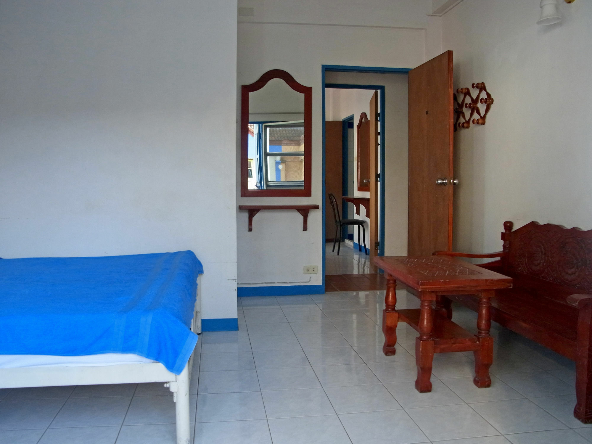 Niku Guesthouse Patong Εξωτερικό φωτογραφία