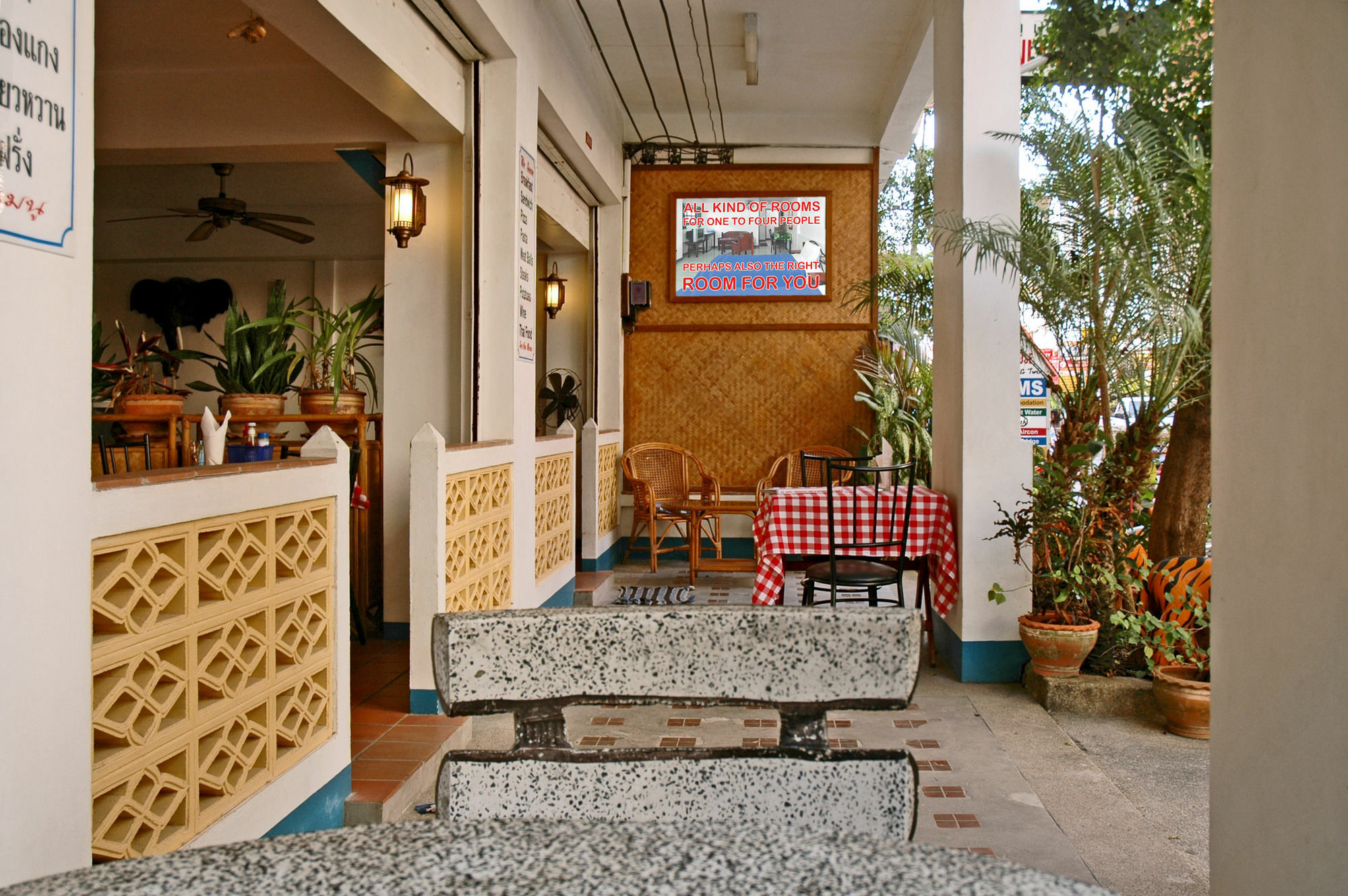 Niku Guesthouse Patong Εξωτερικό φωτογραφία