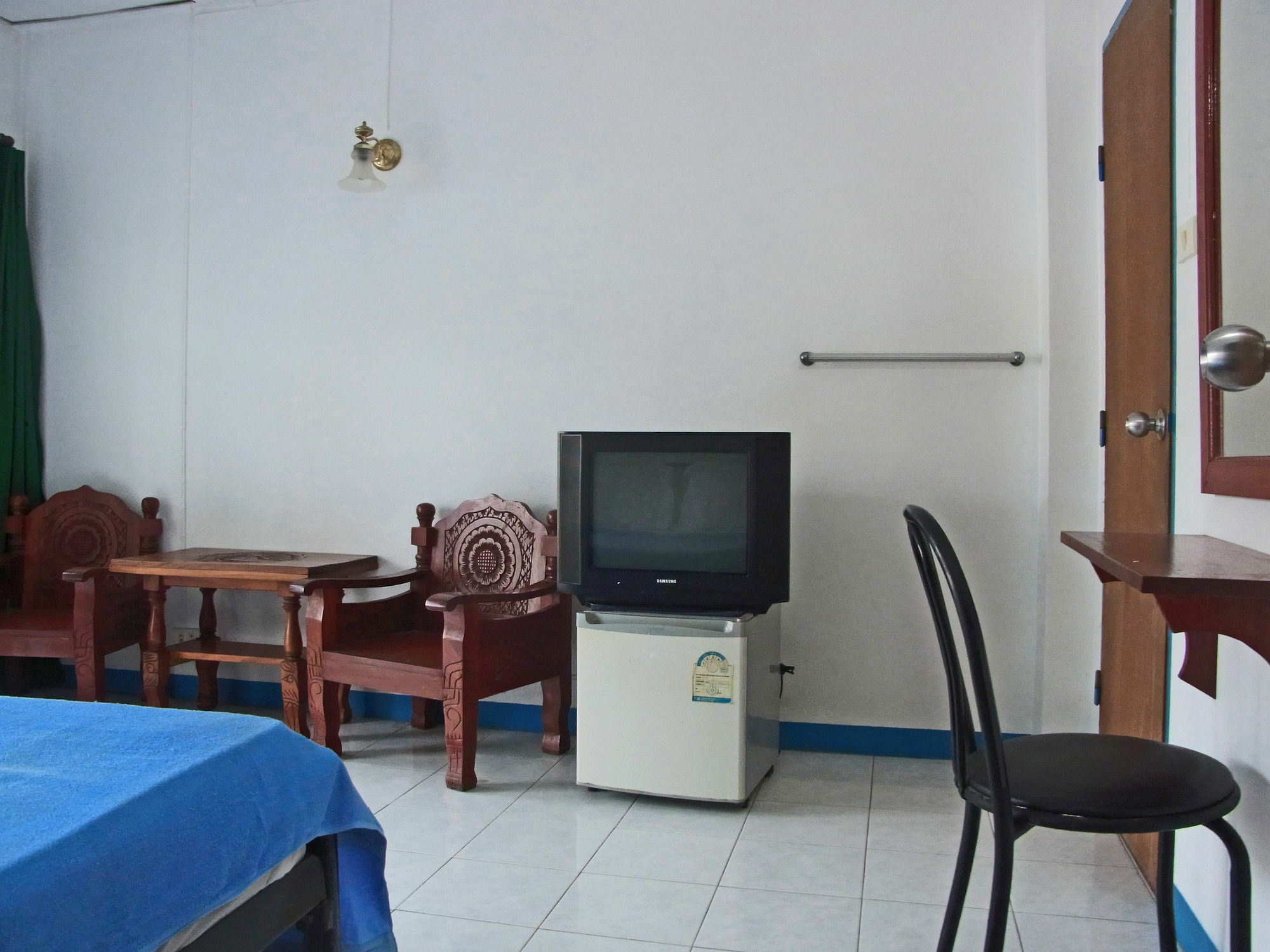 Niku Guesthouse Patong Εξωτερικό φωτογραφία