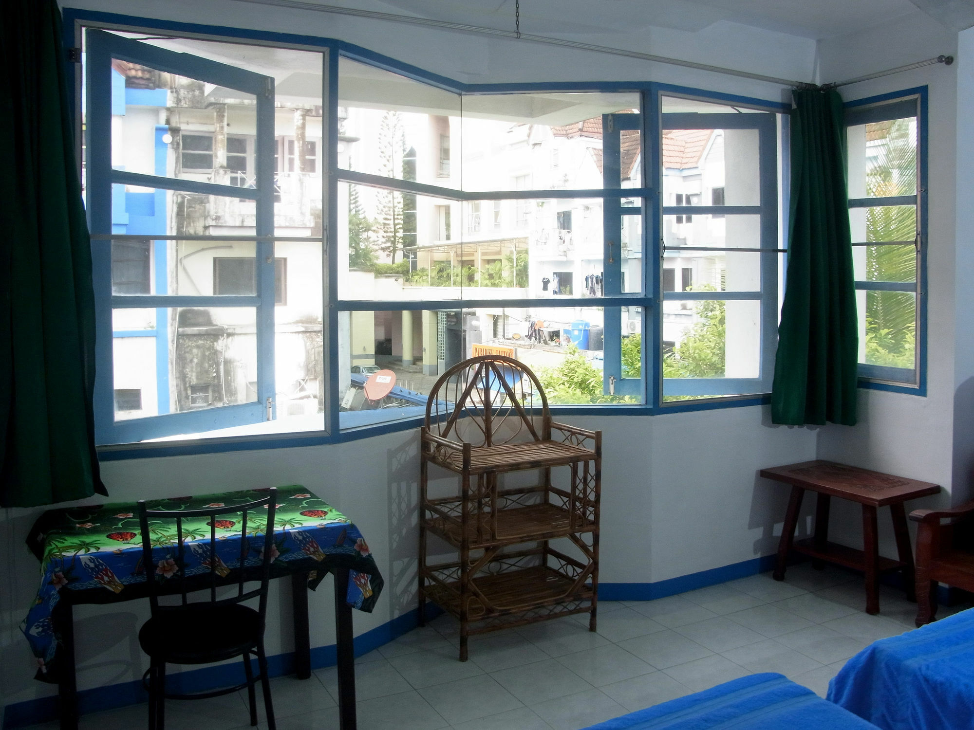 Niku Guesthouse Patong Εξωτερικό φωτογραφία